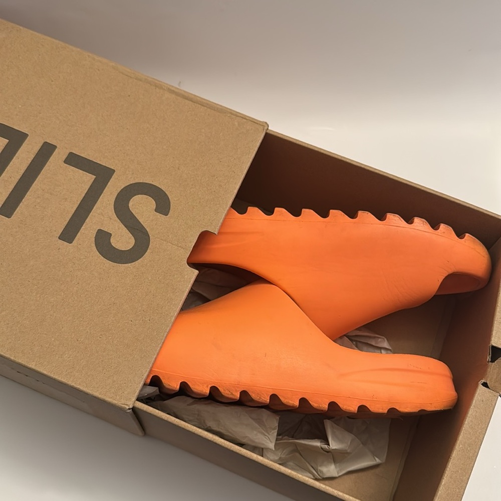 Adidas Yeezy Slides orange women size 8